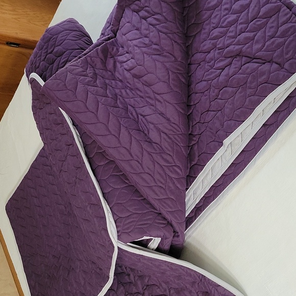 NWOT Modern Threads Queen Bedspread w/ Pillow Shams - Picture 8 of 11